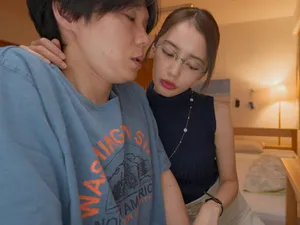 Có cô bạn gái dâm thanh niên mới lớn sướng phọt tinh