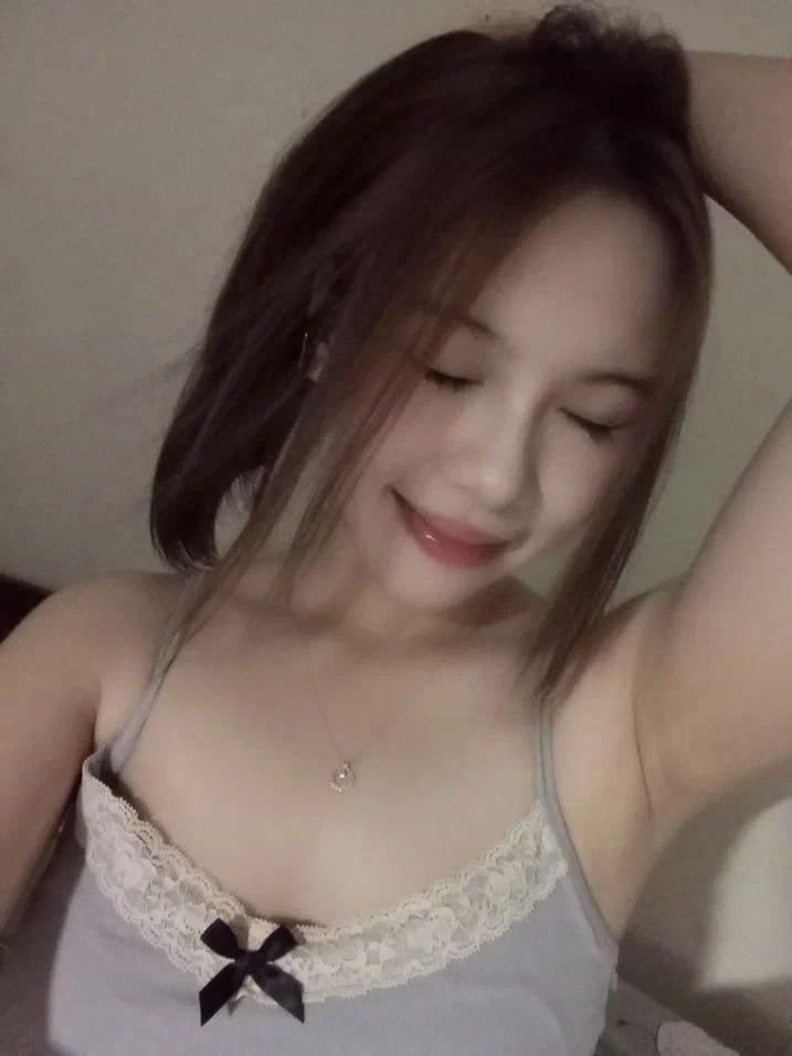 "Nhưng anh ấy đã cương cứng trước mặt tôi" S1:E2